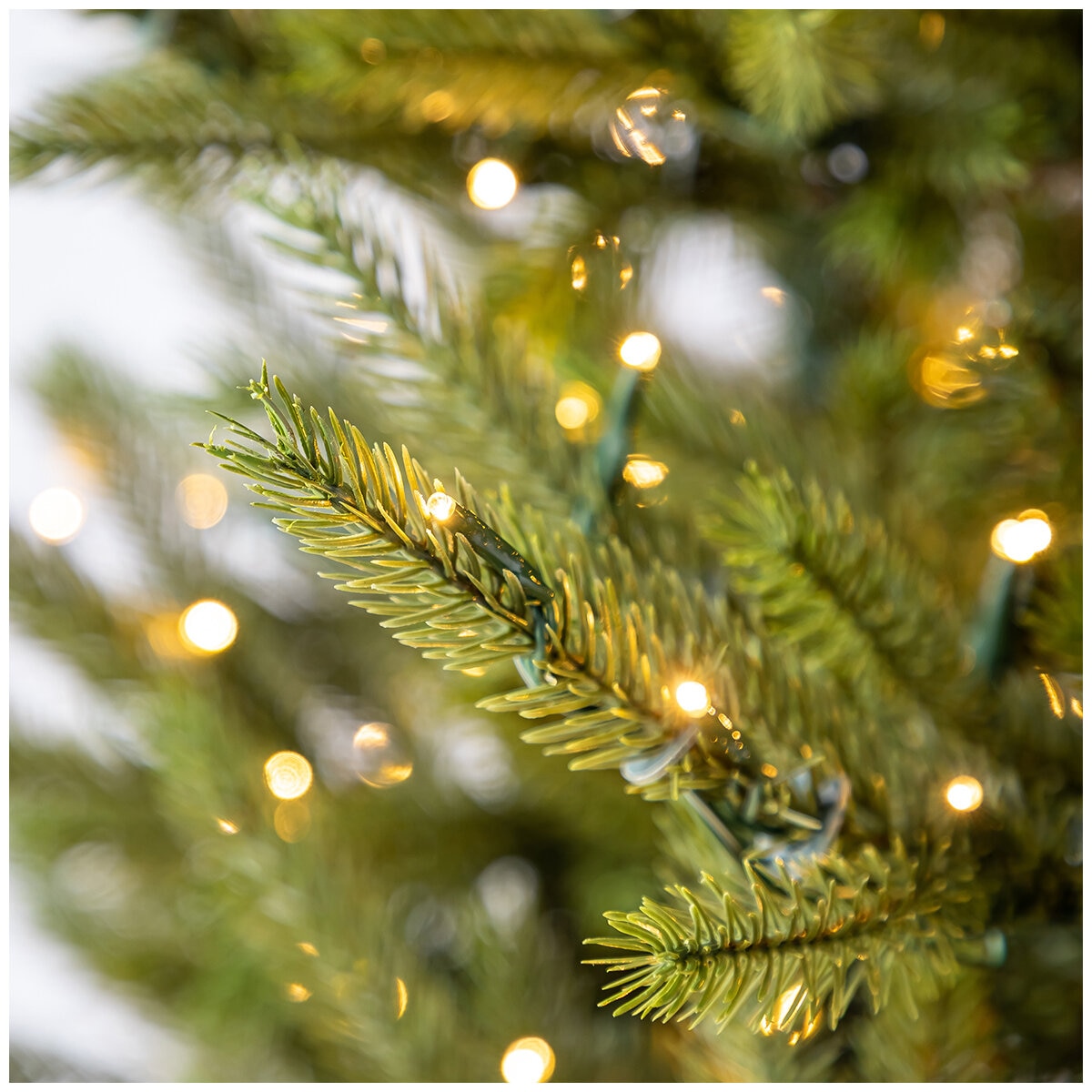 Pre-Lit Abies Artificial Christmas Tree 228.6cm