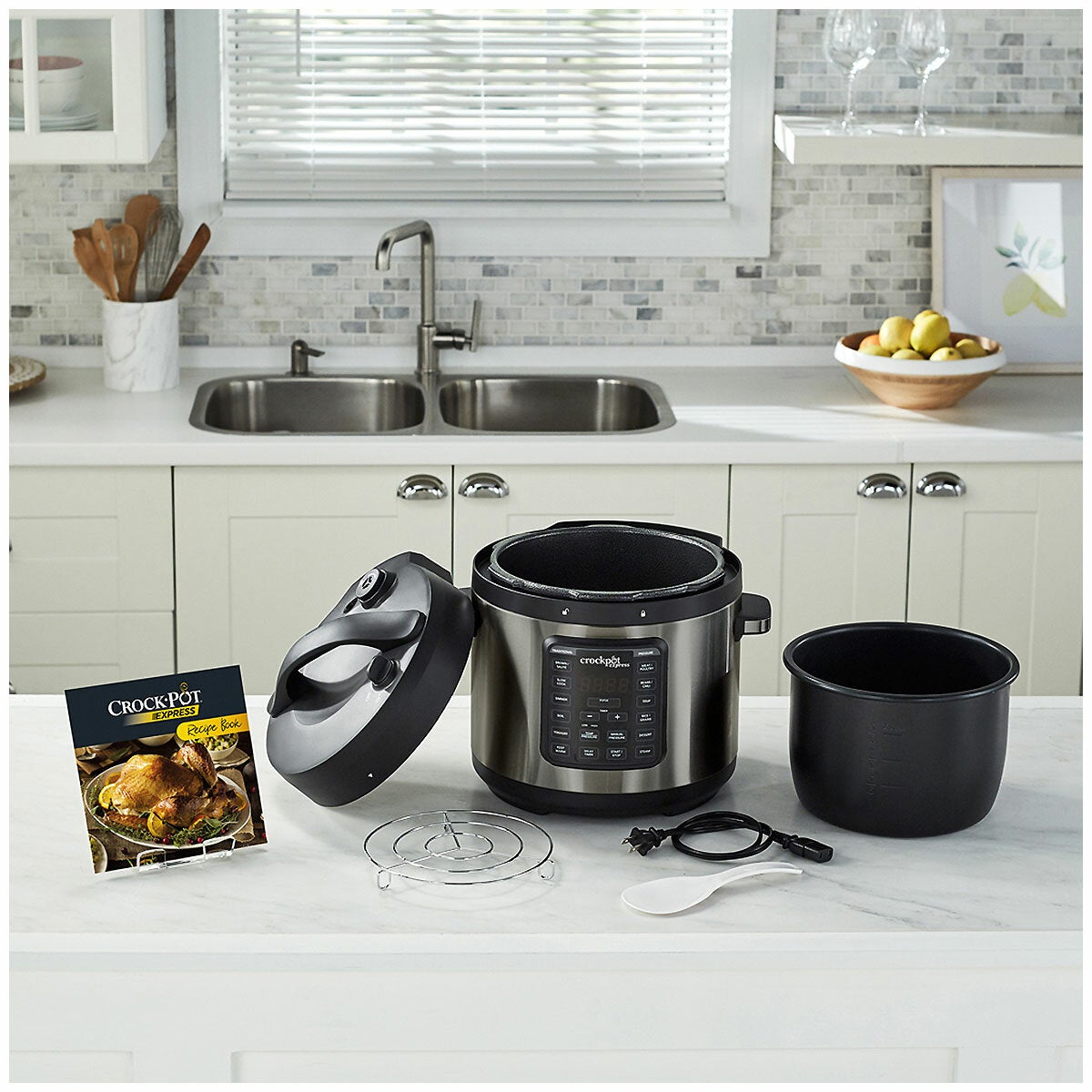 Crock-Pot Express 8-In-1 Multi-Cooker CPE210 Crock-Pot Express 8-In-1 Multi-Cooker CPE210