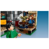 LEGO Harry Potter Hagrid's Hut An Unexpected Visit 76428