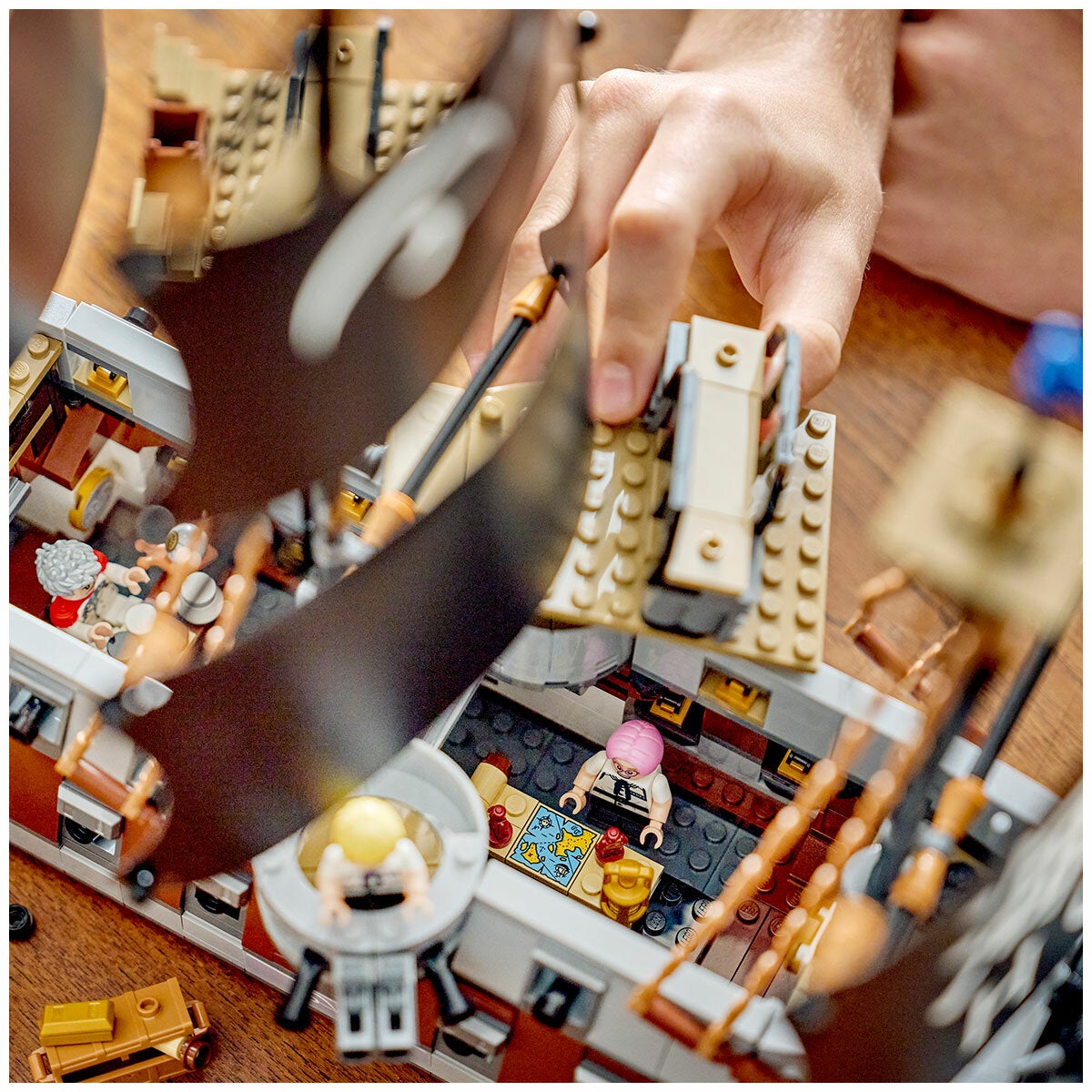 LEGO One Piece Garp's Marine Battleship 75646