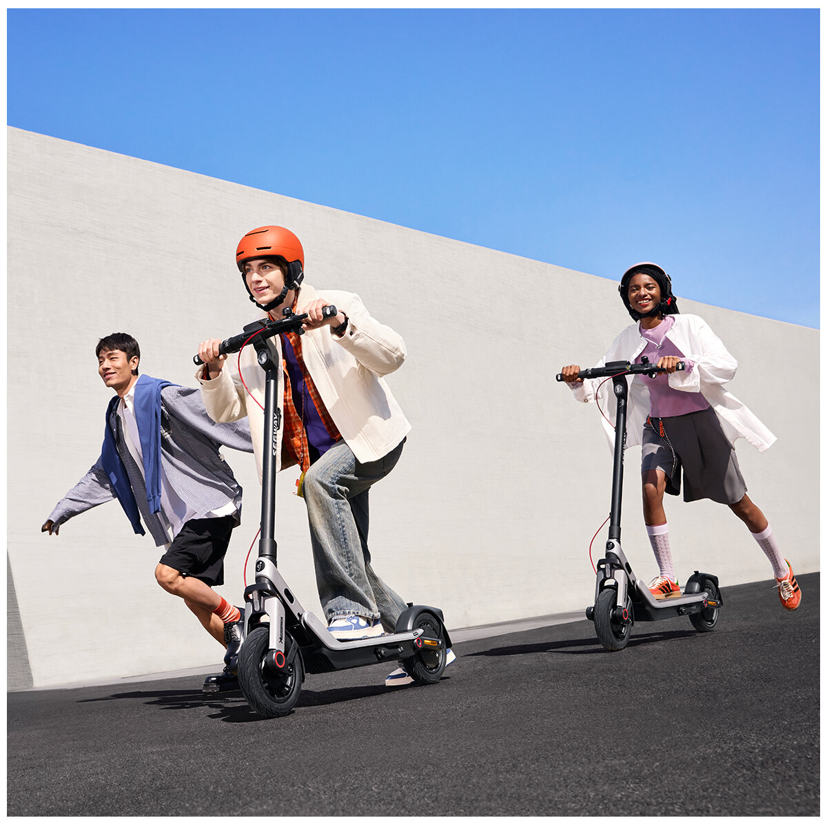 Segway E3 Pro Electric Scooter SEGW-E3-PRO Segway E3 Pro Electric Scooter SEGW-E3-PRO