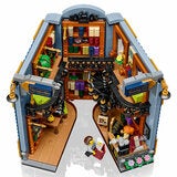 LEGO Icons Bookstore: Book Nook 11379 LEGO Icons Bookstore: Book Nook 11379
