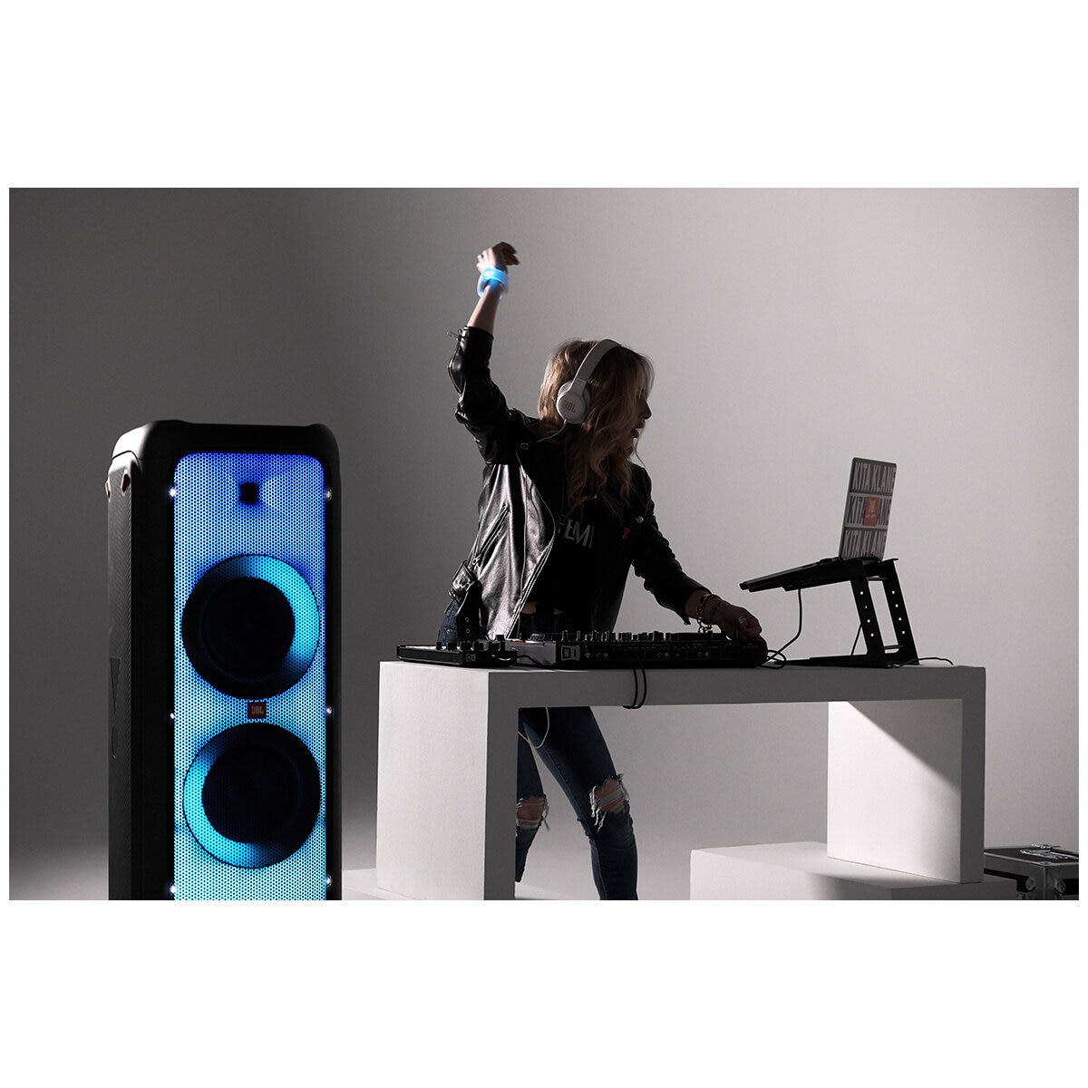 JBL PartyBox 1000 Speaker With Lights