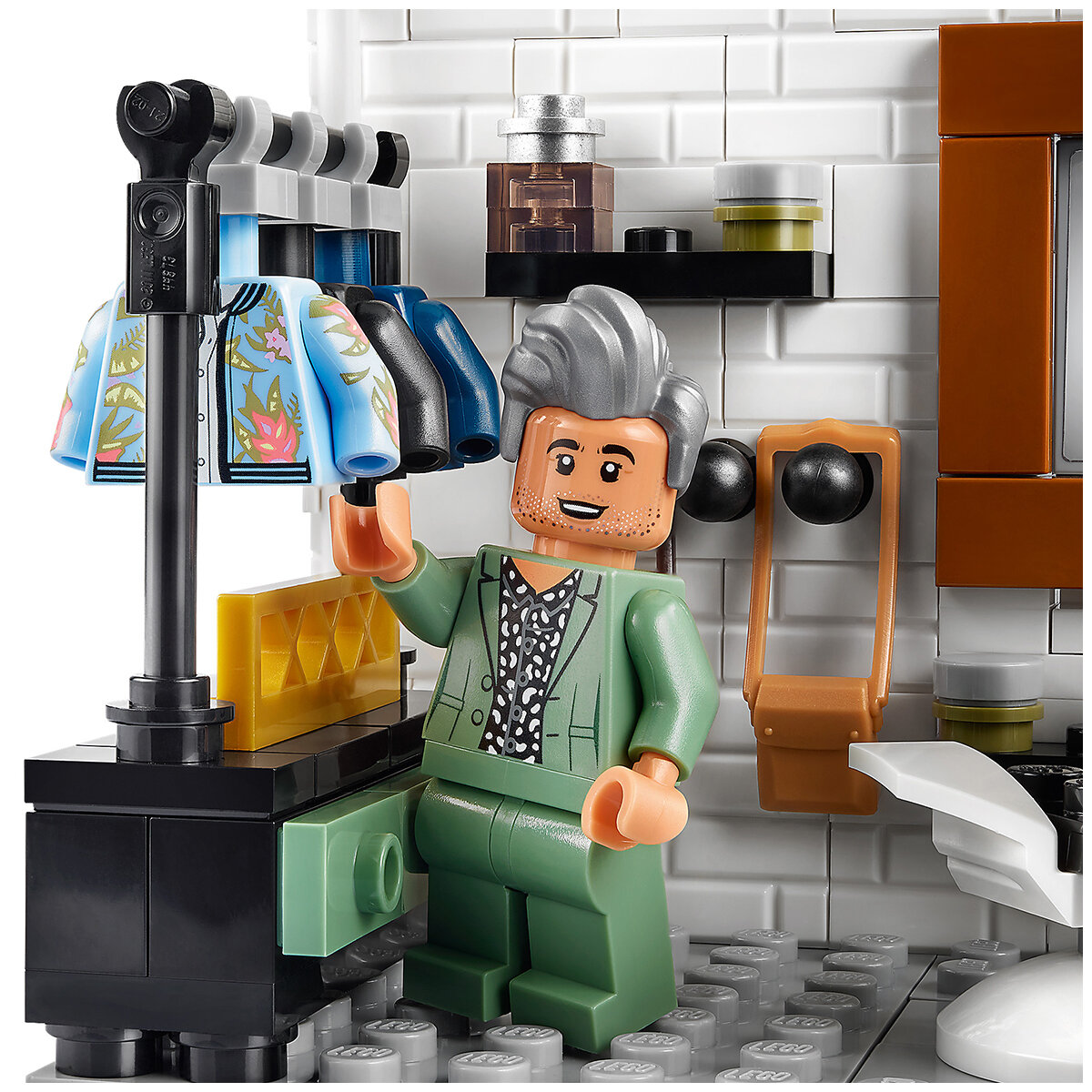 LEGO Icons Queer Eye - The Fab 5 Loft 10291
