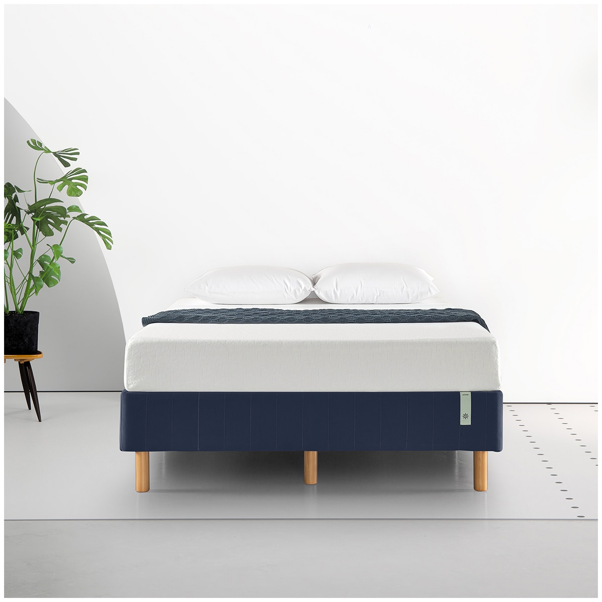 Quick Snap Mattress Base Queen Navy (Zinus)