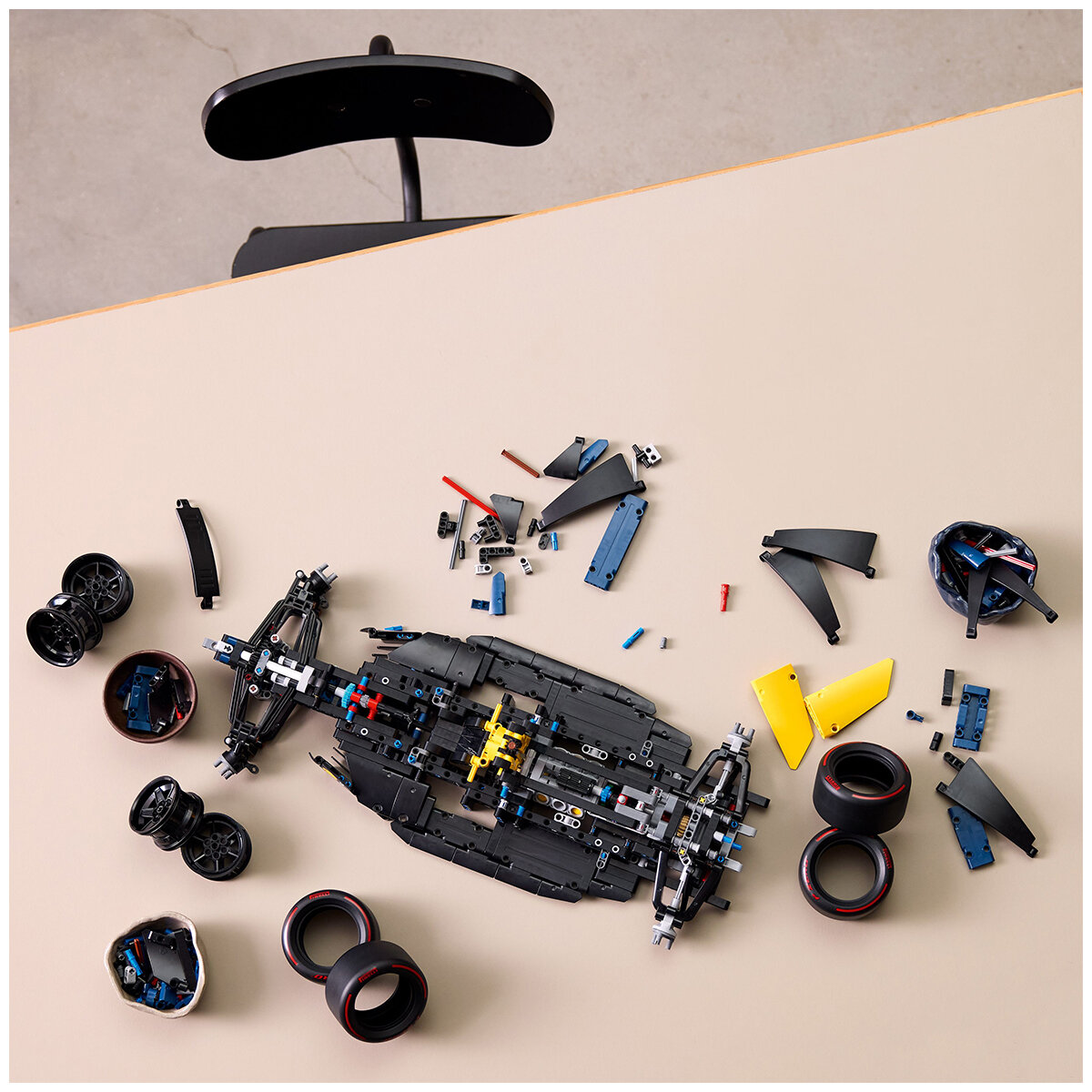 LEGO Oracle Red Bull Racing RB20 F1 Car 42206