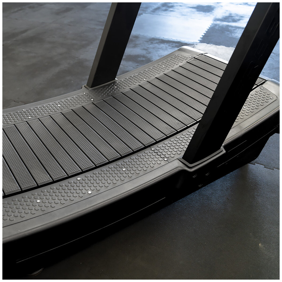 Freeform Cardio Curved Manual Treadmill