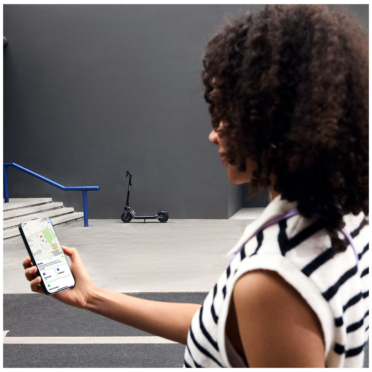 Segway E3 Pro Electric Scooter SEGW-E3-PRO Segway E3 Pro Electric Scooter SEGW-E3-PRO