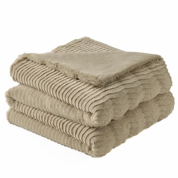 Casual Living Faux Fur Throw 127cm x 177cm Tan