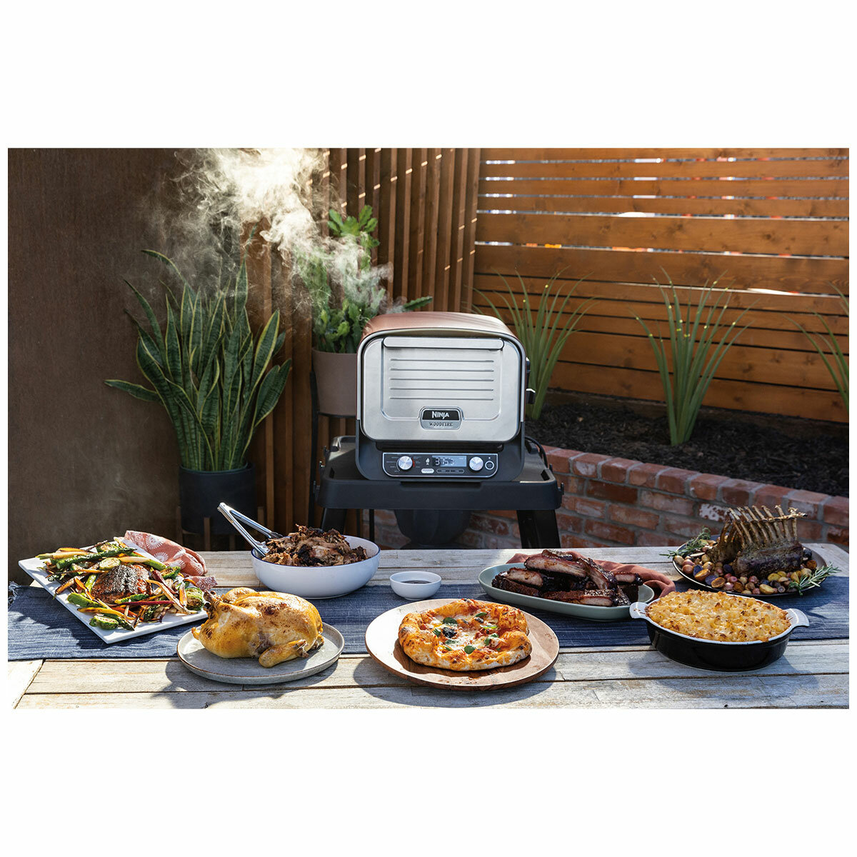 Ninja Woodfire Outdoor Oven OO101ANZ Ninja Woodfire Outdoor Oven OO101ANZ