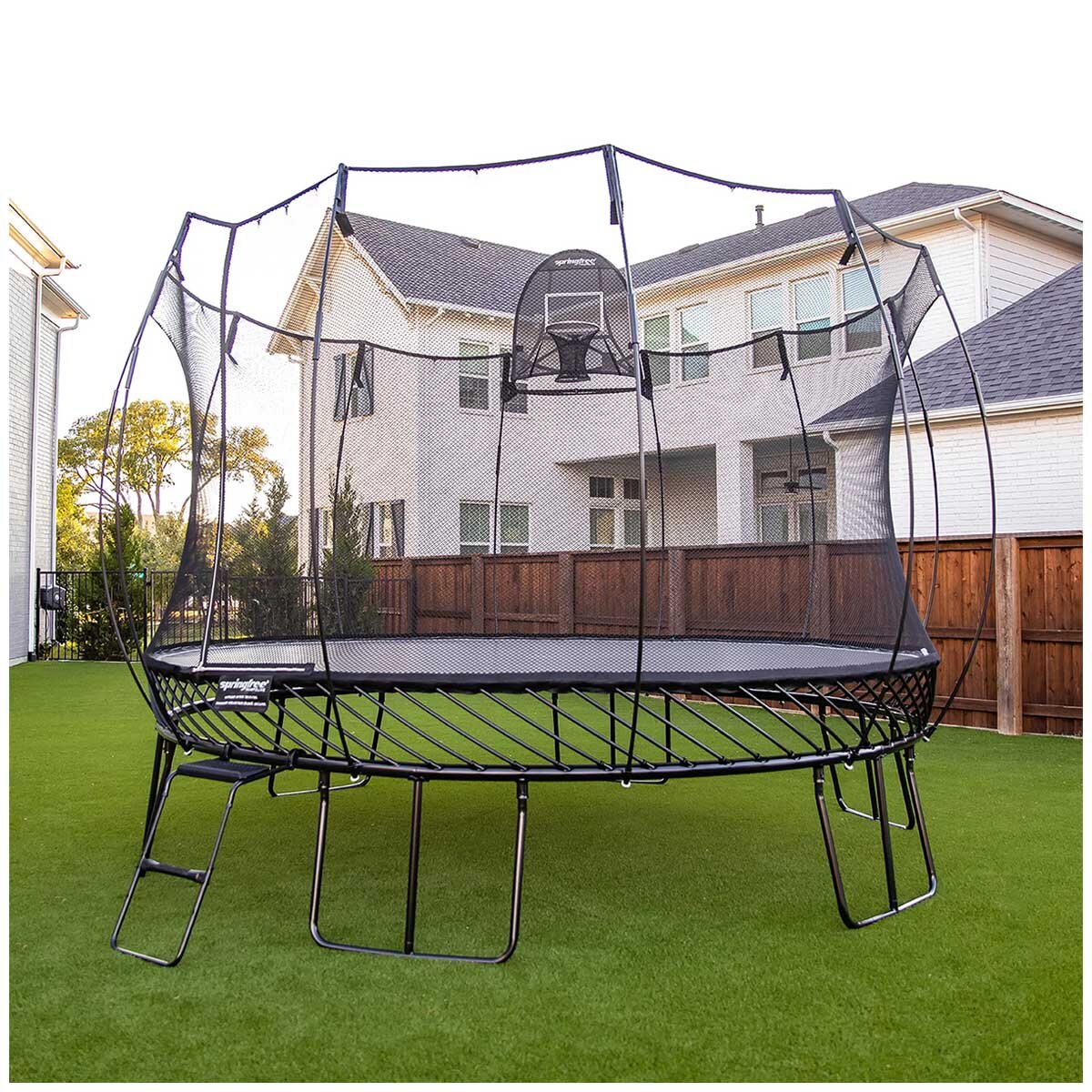 Springfree All Black 4M Jumbo Round Trampoline Bundle