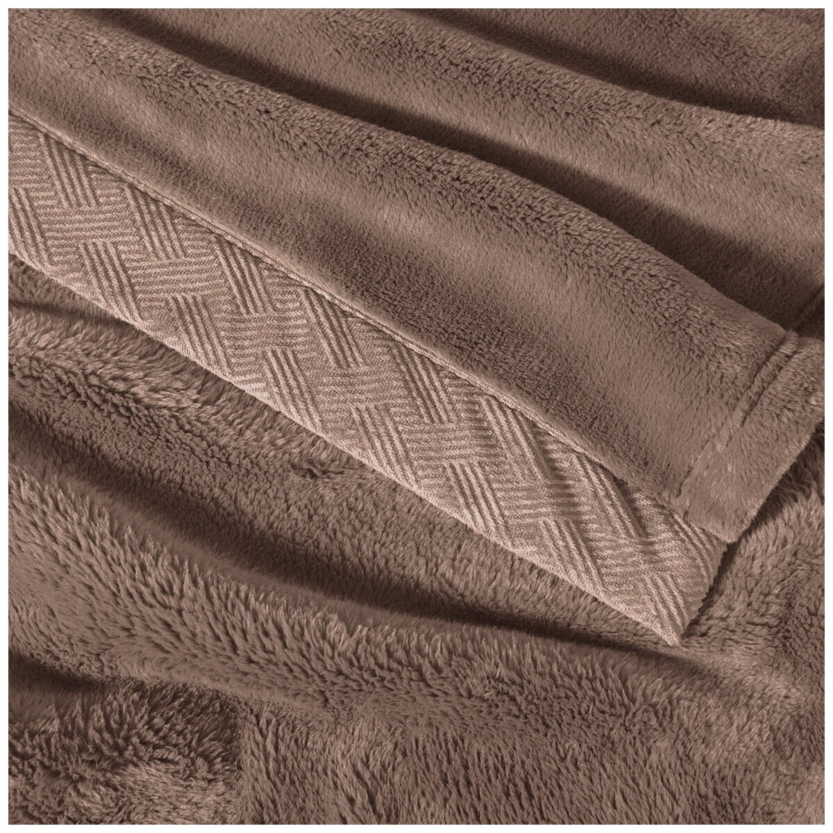 Kirkland Signature Plush Blanket Queen