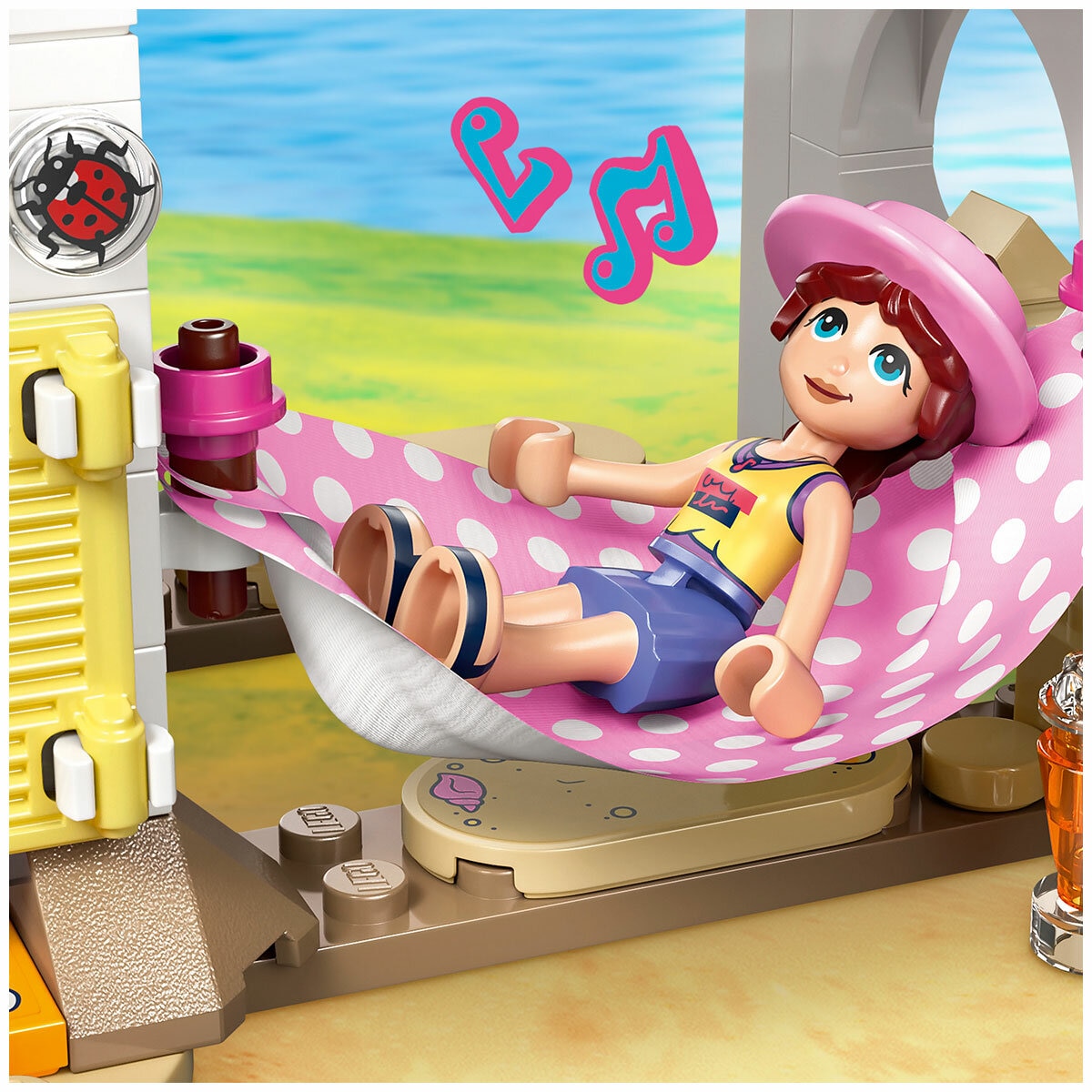 LEGO Friends Beach House with Seals 42699