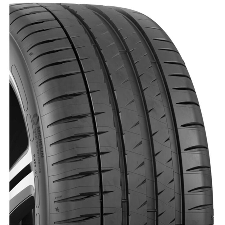 Michelin 245/40R18 93Y PILOT SPORT 4 (AO) Michelin 245/40R18 93Y PILOT SPORT 4 (AO)