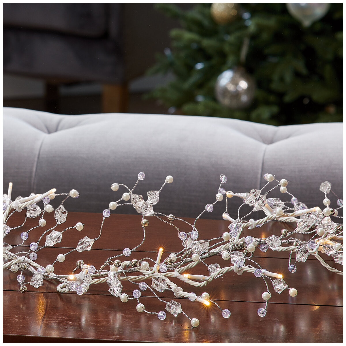 Gem LED Garland 2.74m Gem LED Garland 2.74m