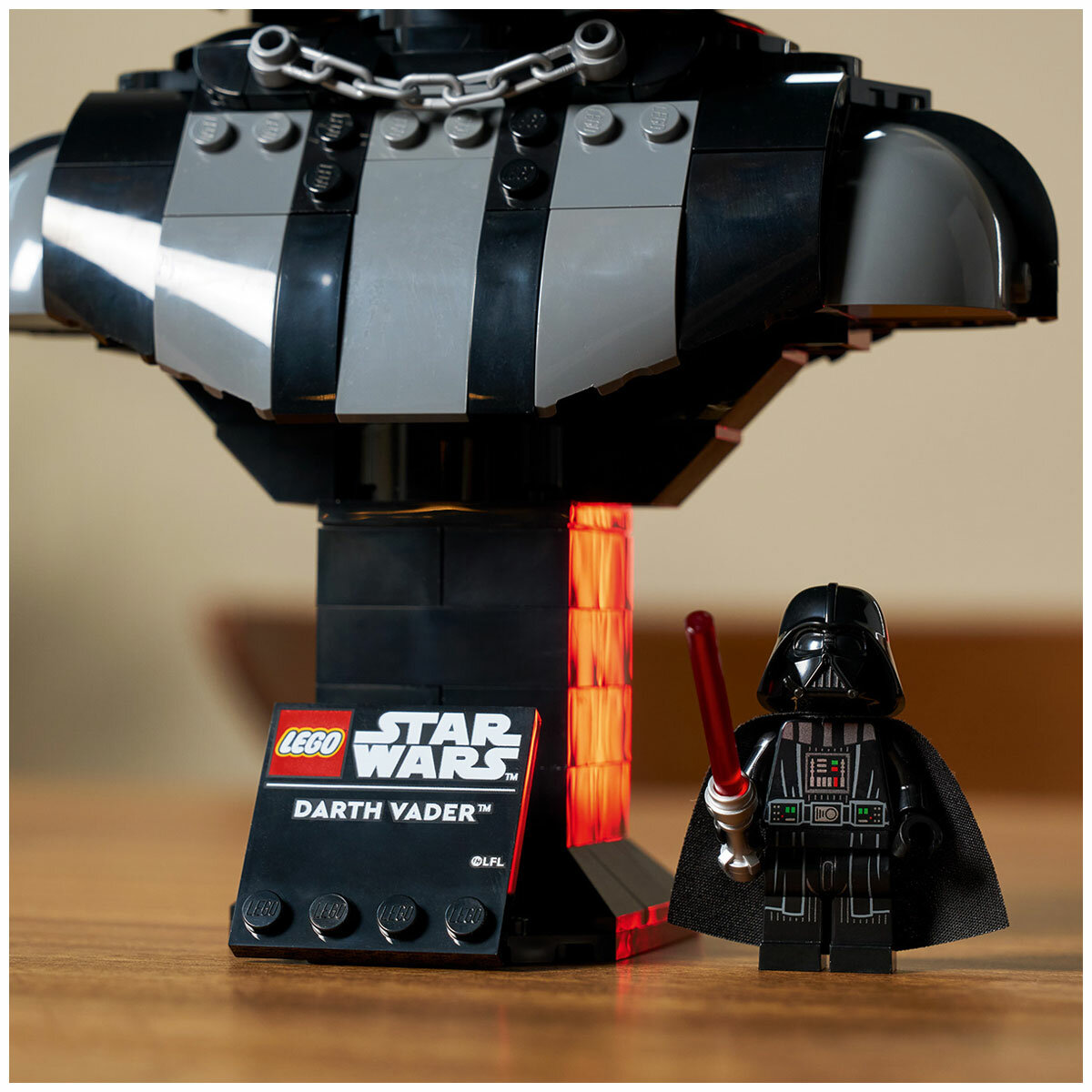 LEGO Star Wars Darth Vader Bust 75439