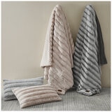 FRYE Channel Comforter 3 Piece Set King