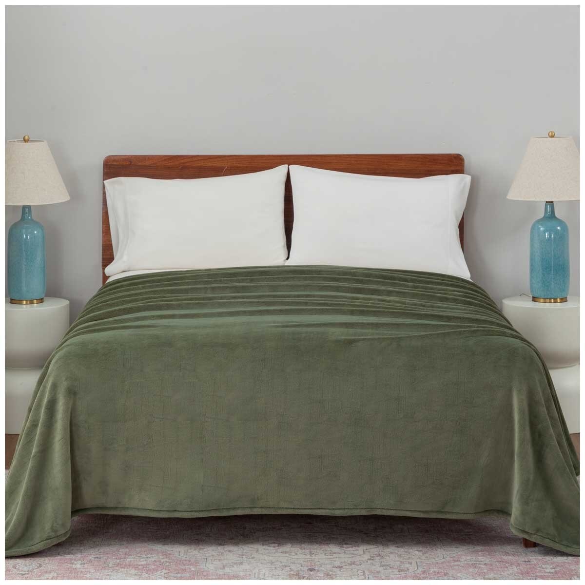 Berkshire Luxe Loft Blanket King Green