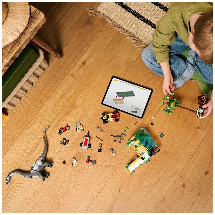 LEGO Jurassic World Raptor & Titanosaurus Tracking Mission 76973