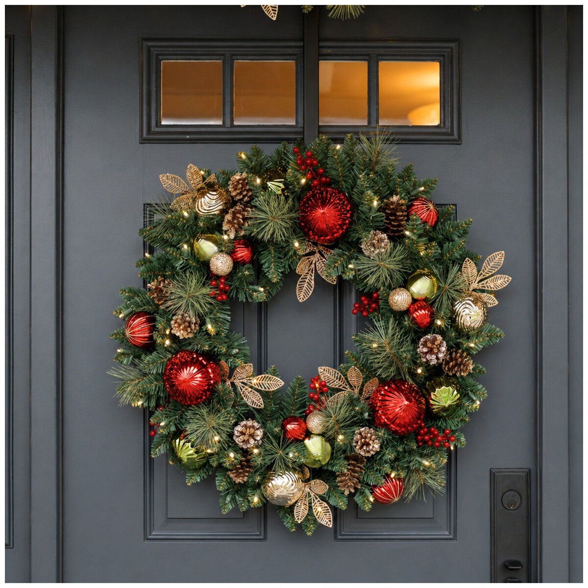 CGH 76.2cm Pre-Lit Decorated Holiday Wreath Red