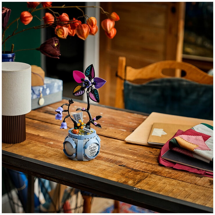 LEGO Disney Sally’s Flowerpot 43288