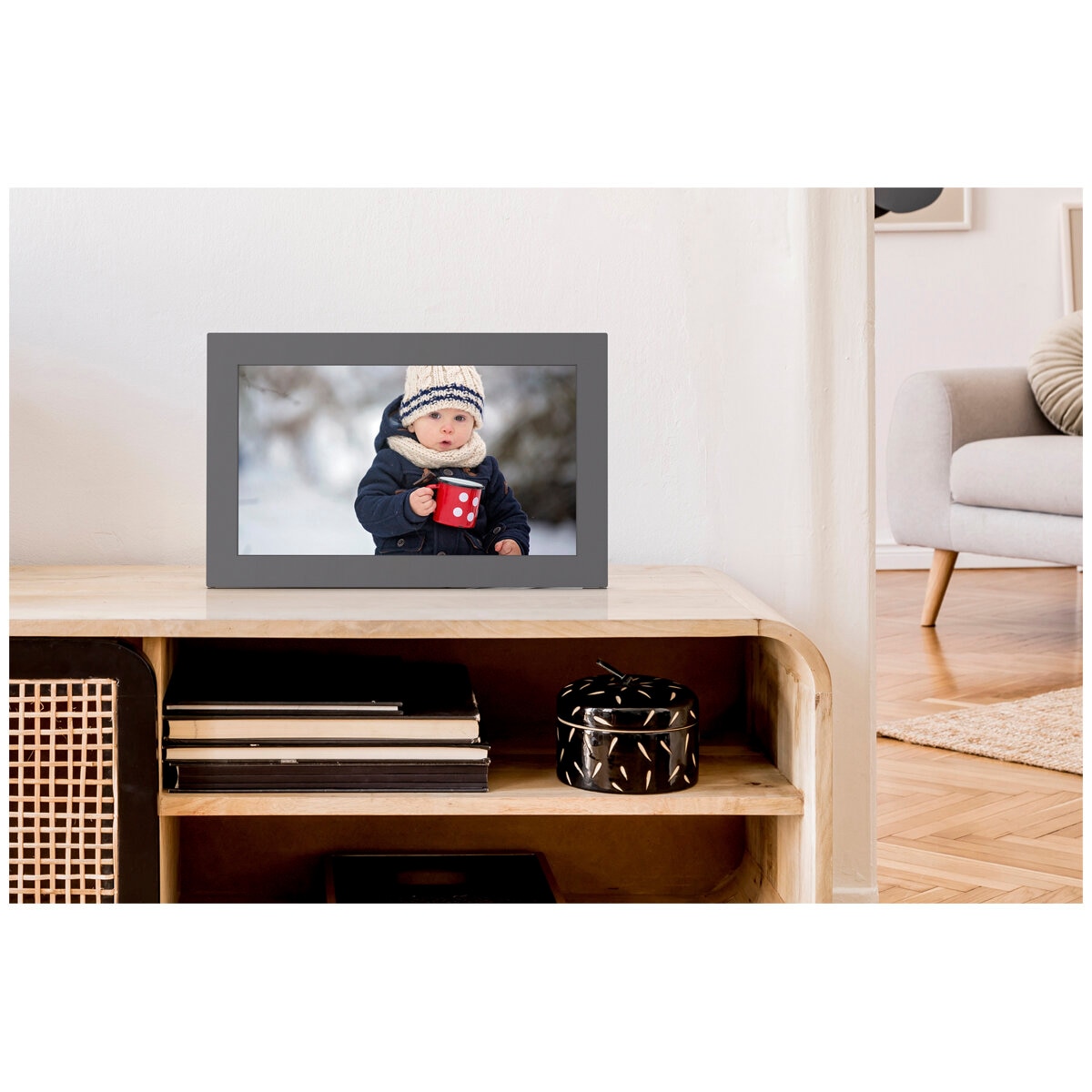 NETGEAR 15.6 Inch Meural WiFi Digital Photo Frame