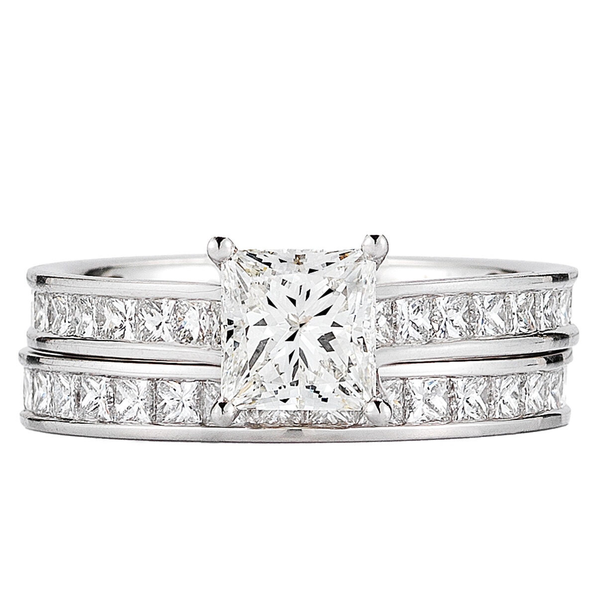 Platinum 3.07ctw Princess Cut Diamond Bridal Set With 1.2ctw Centre