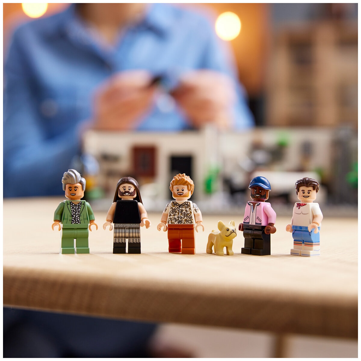 LEGO Icons Queer Eye - The Fab 5 Loft 10291