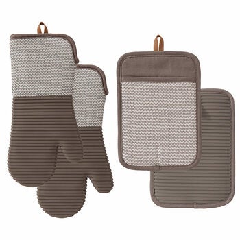 Threadmade Mitt and Pot Holder