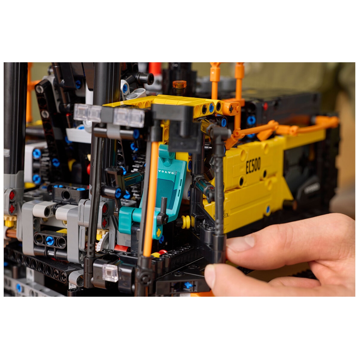 LEGO Technic Volvo EC500 Hybrid Excavator 42215