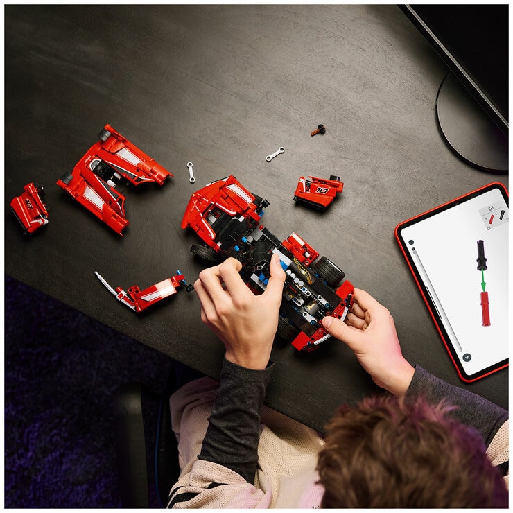 LEGO Technic Ferrari FXX K Model 42212/ LEGO Technic Ferrari FXX K Model 42212/