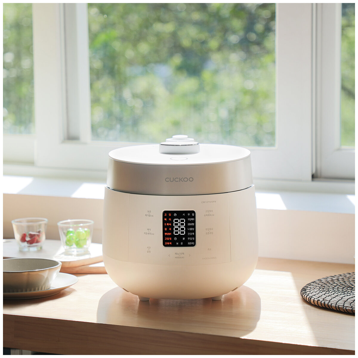 Cuckoo 10-Cup HP Twin Pressure Rice Cooker CRP-ST1009F