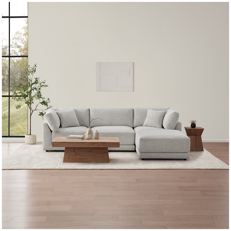 Aiden & Ivy 4 Piece Fabric Modular Sofa With 2 Pillows