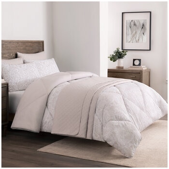Adorn Home Comforter Queen 6 Piece Set
